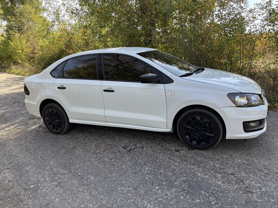 VOLKSWAGEN POLO 2019 VIN XW8ZZZ61ZLG012095 фото оголошення 3 з 8