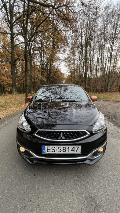 Rezerwacja Mitsubishi Space Star  1,2 Salon