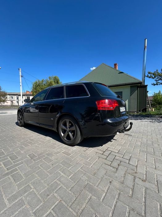 Продам Ауді А4В7 sline комплектація