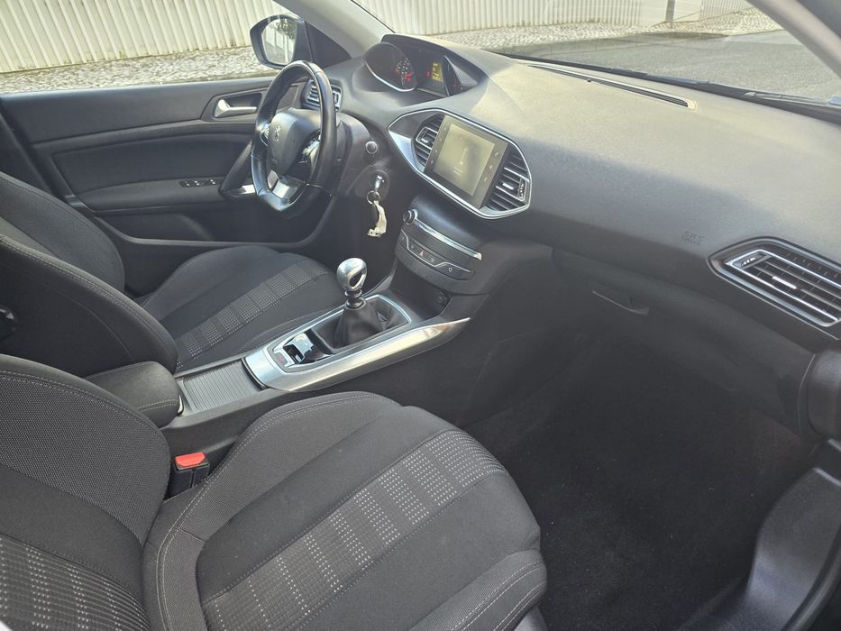 Peugeot 308 PureTech