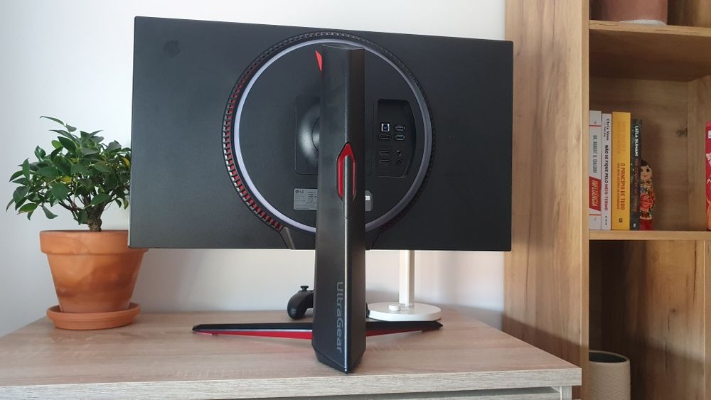 Monitor 27" LG 27GN950-B 160hz 4k IPS