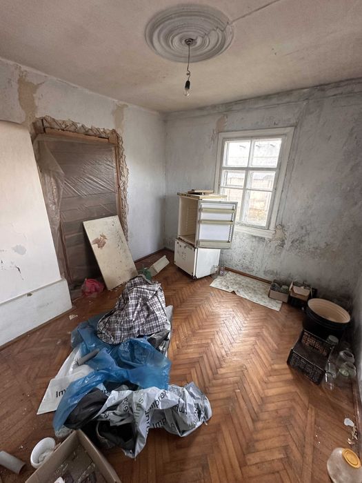 Продаж будинку в с.Деражне