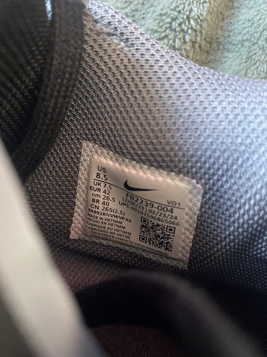 Buty Lebron Witness VIII
