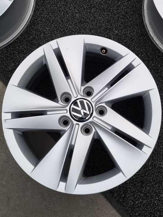 Felgi Alu 16" VW Golf VIII VII VI V Touran Caddy 5x112 Oryginalne