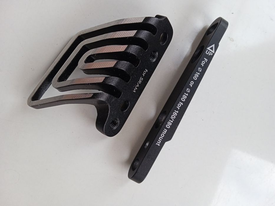 Adapter Shimano flat mount 140/160+ radiator merida