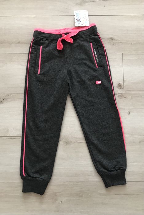 Нові турецькі спортивні штани для дівчаток на  ріст 104-110 см