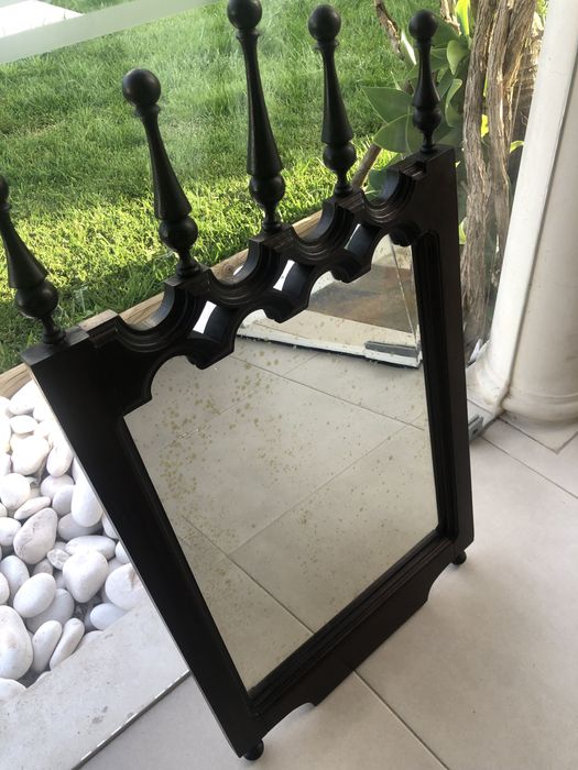 Moldura com espelho antiga