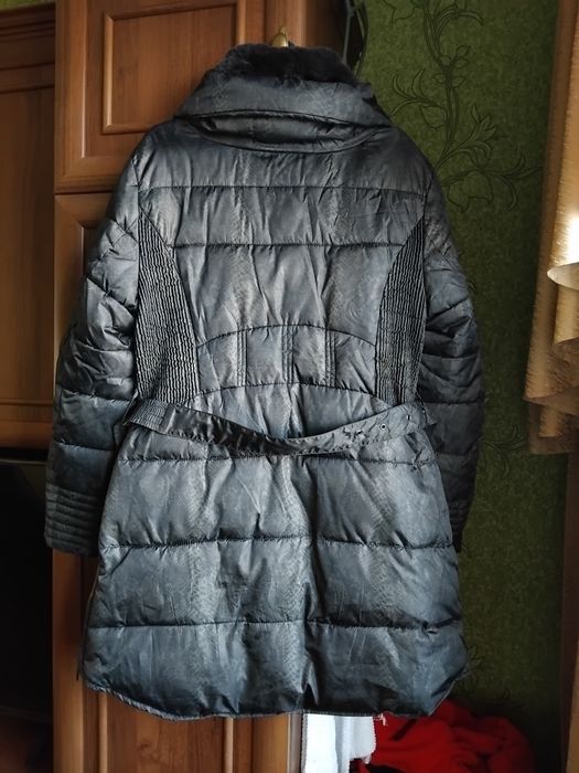 50-52 р.Куртка женская удлинённая