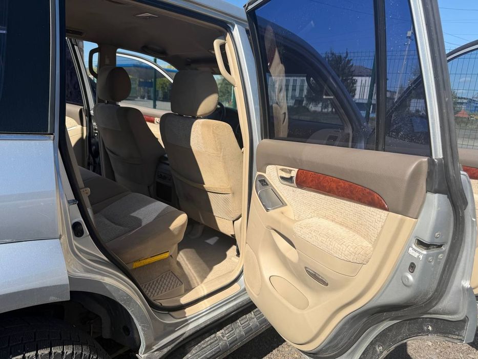 Toyota Prado 120