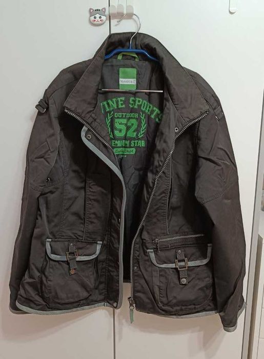 Стильна утеплена демісезонна куртка - жакет Yessica , XL