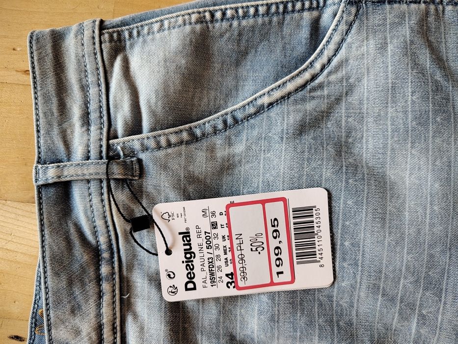 Nowa spódnica jeansowa Desigual - r.34 (L/XL)