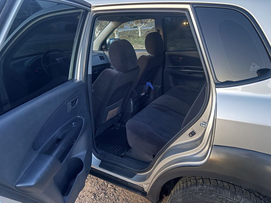 Хюндай Туксон 2.0 газ/бензин 2008 рік