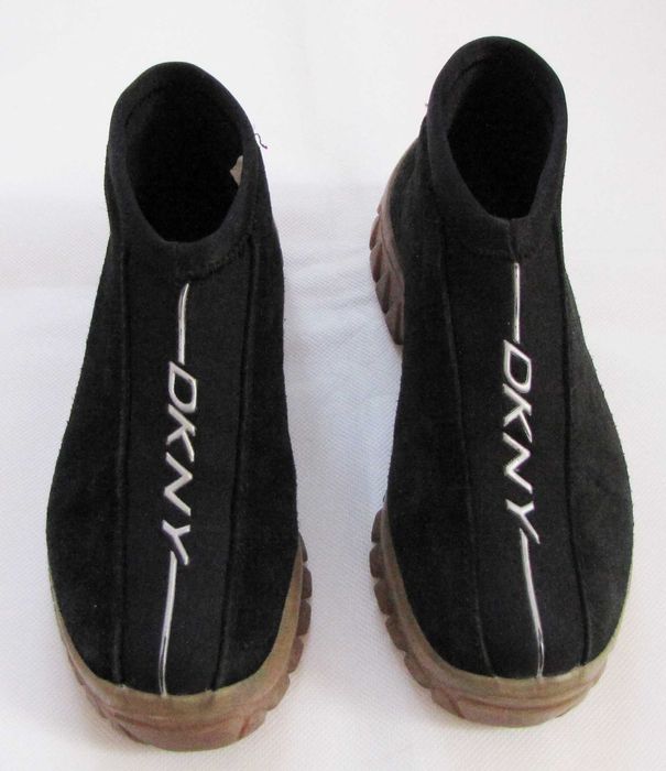 DKNY czarne botki damskie zamsz naturalny 38