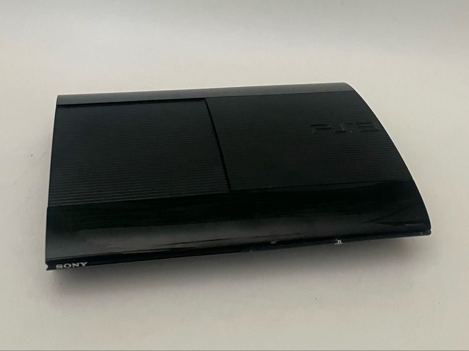 Konsola Sony PlayStation 3 Super Slim 12GB z dwoma padami - komplet