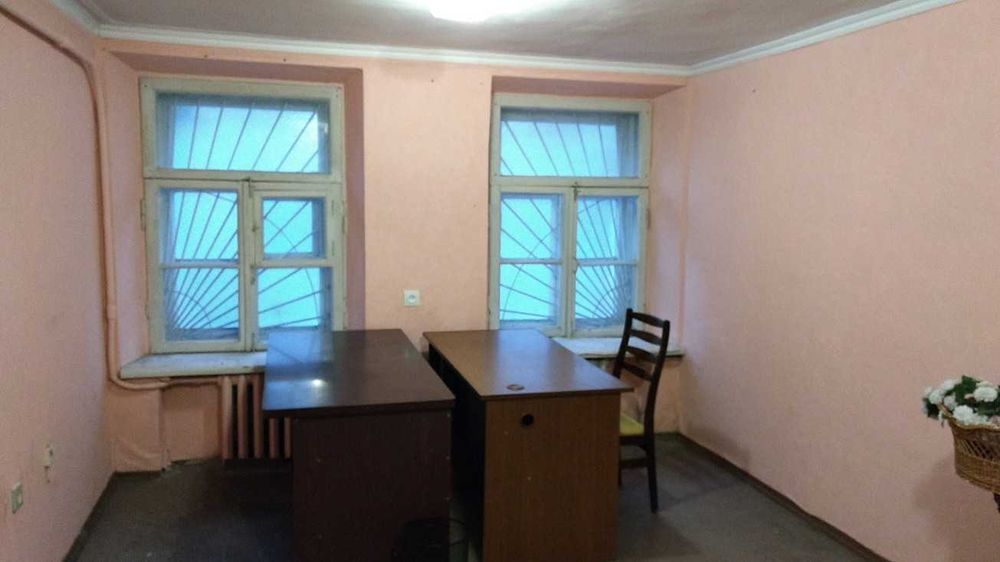 Сдам 100м офис 4комн+кухня начало Полтавский шлях Центральный Рынок