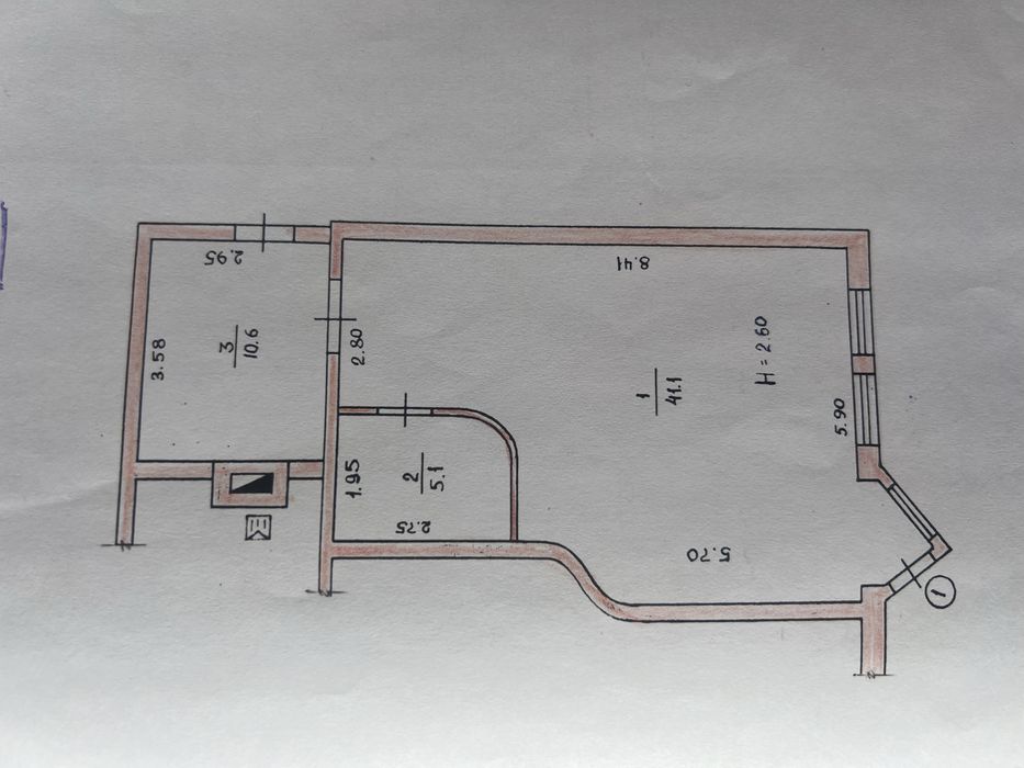 Комерційне приміщення магазину по вул. Перемоги