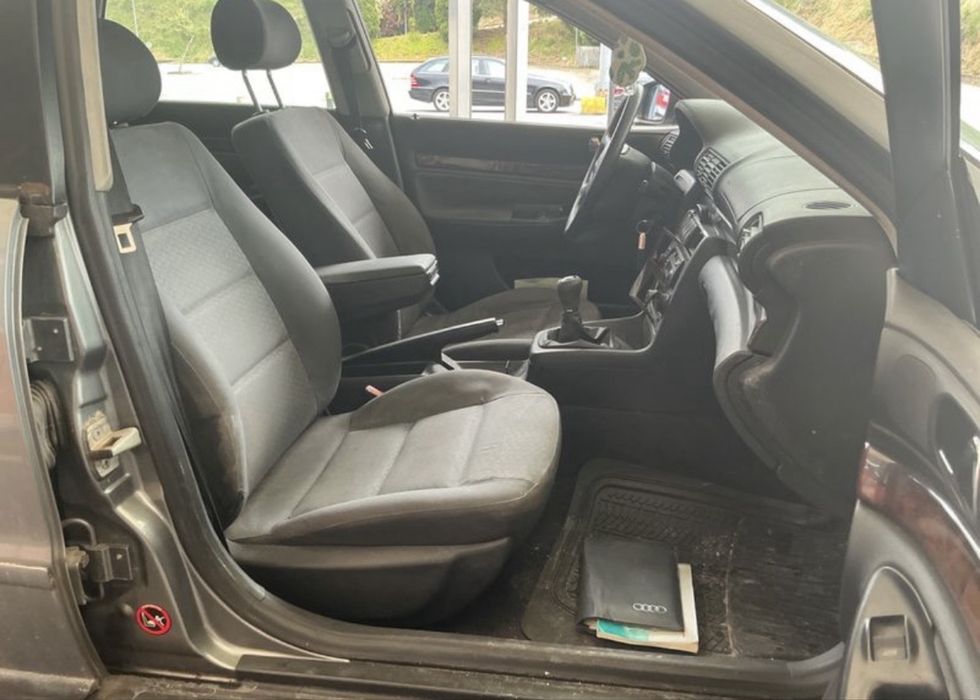 Audi A4 1.6 Gasolina