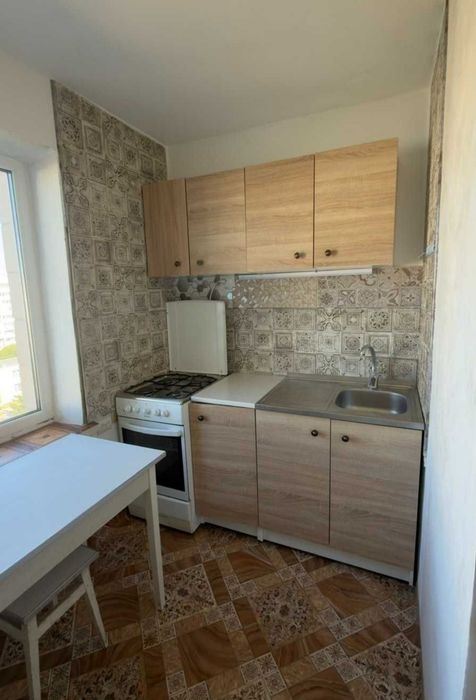 Продаж 1к квартири по проспекту Червоної Калини, буд. 55-А, Деснянський район, Троєщина.