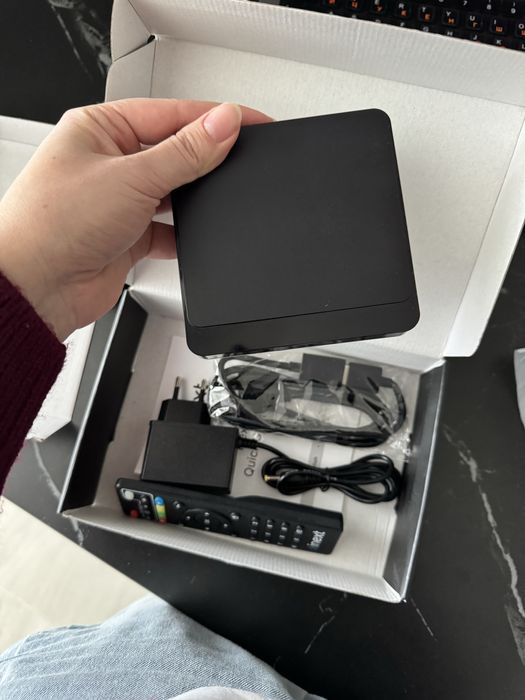 Медіаплеєр inext TV5  ТВ-приставка на базі Android 10