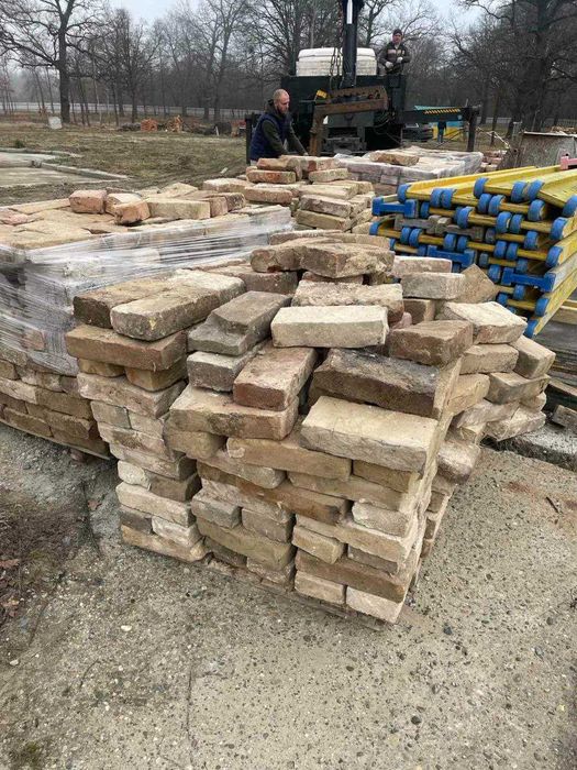 Польська цегла / Австрійська цегла