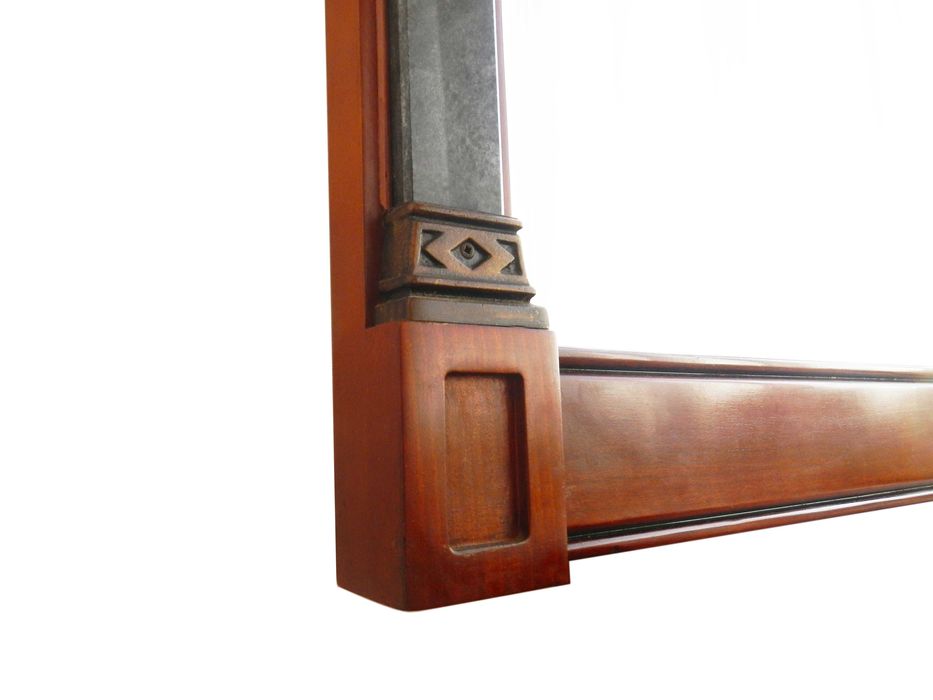 Espelho de parede da prestigiada marca Brasão