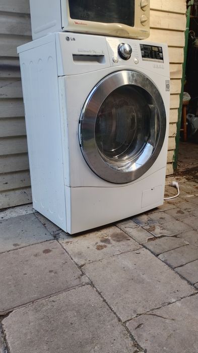 Sprzedam pralki suszarkę LLG