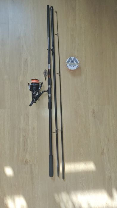 Wędka karpiowa z kołowrotkiem