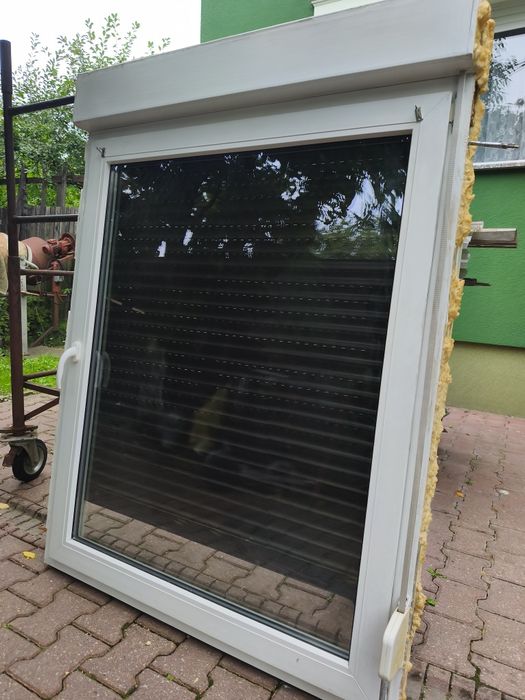 Drzwi balkonowe z Roletą