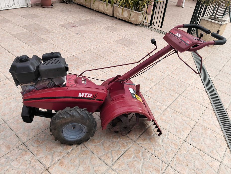 Motoenxada MTD 6.0 HD em excelente estado