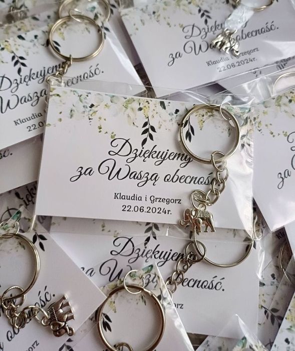 Podziękowanie dla gości breloczek słonik srebrny