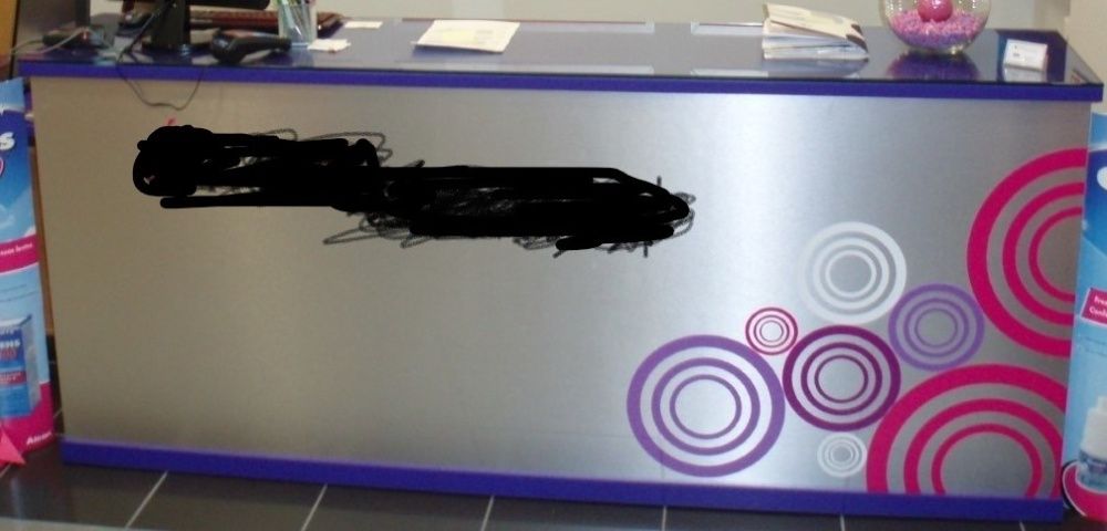 Moveis - Balcão de loja com Tampo de vidro