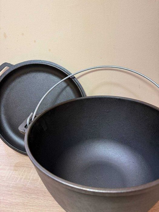 Казан-котел чавунний туристичний з кришкою Brizoll 8,10,12 л.