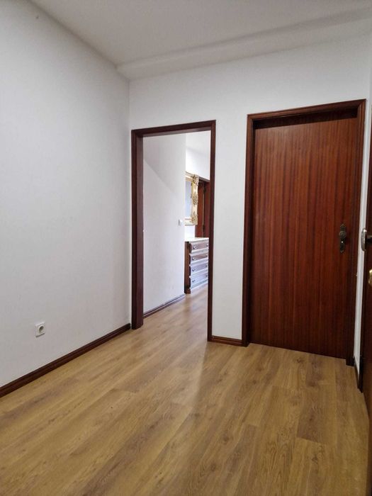 Arrendo apartamento T3 Viseu