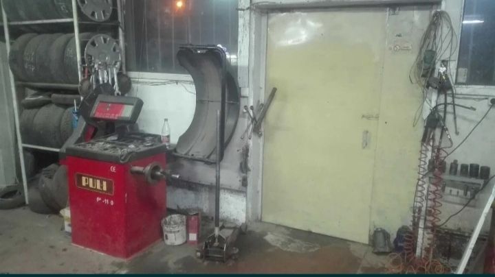 Продам прибыльный ГРУЗОВОЙ и легковой Шиномонтаж «под ключ» трассaM-03