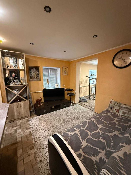Продажа • 4к жилкопа • 61.7 м² • хоз. постройки • Центр города • #146495