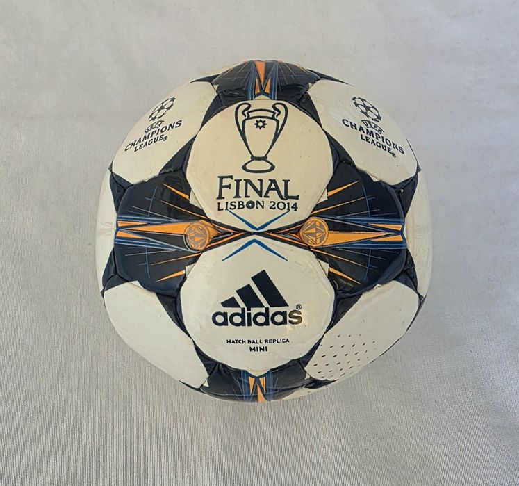 Mini Bola Final Champions 2014