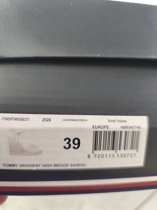 Sandały damskie Tommy Hilfiger 39