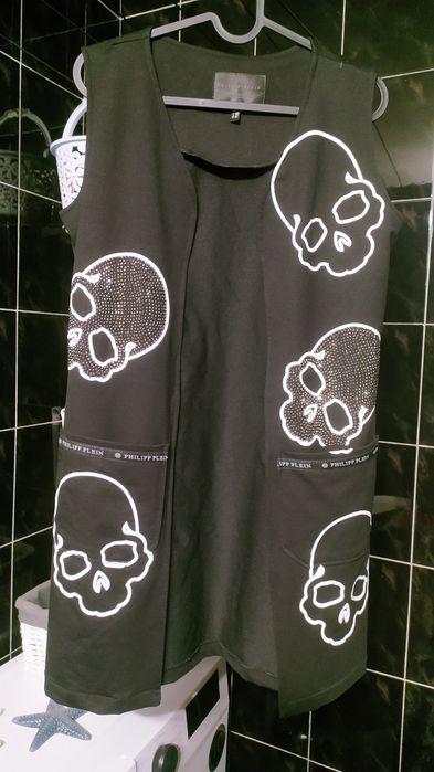 Фирменная жилетка Philipp Plein p.40-42