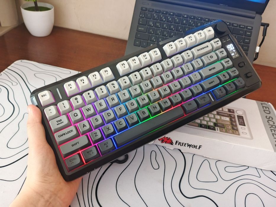 Клавиатура  75% не бита и не крашина