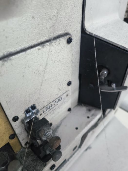Máquina de casar -Juki LBH-780