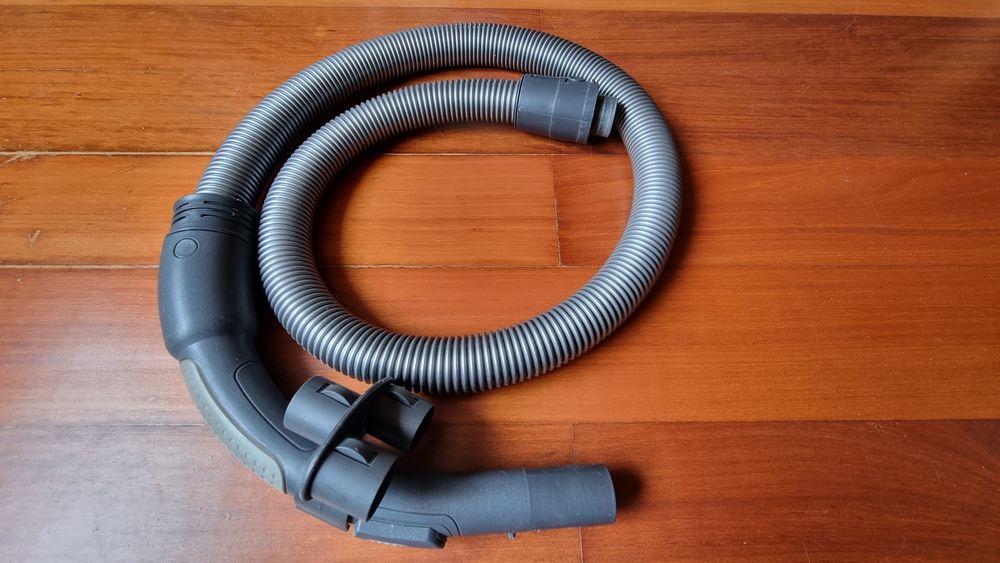 Aspirador a Água HOOVER HY71 Pets A (700 W - 80 dB)