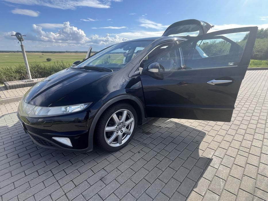 Honda Civic 1.8 benzyna