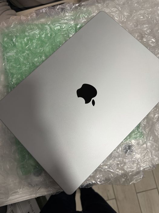 Macbook Pro 14’ M4 16/512gb silver + гарантія