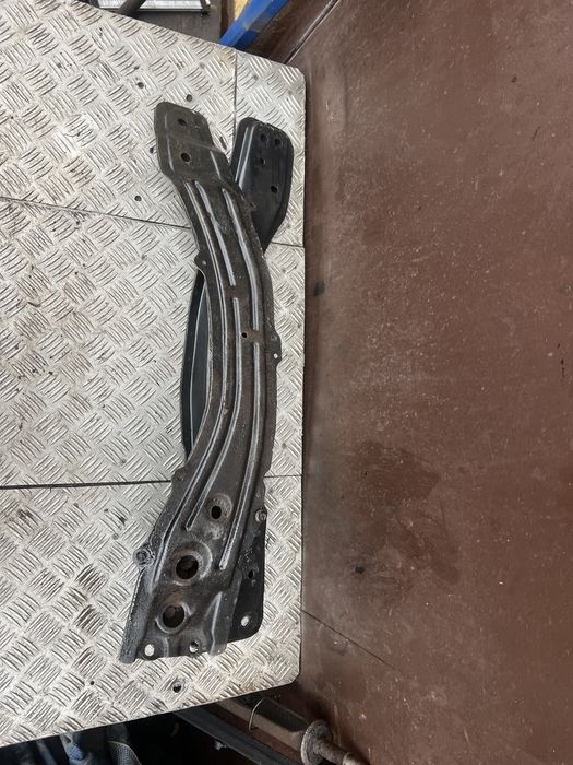 Балка продольная лыжа тойота рав 4 toyota rav 4 год 05