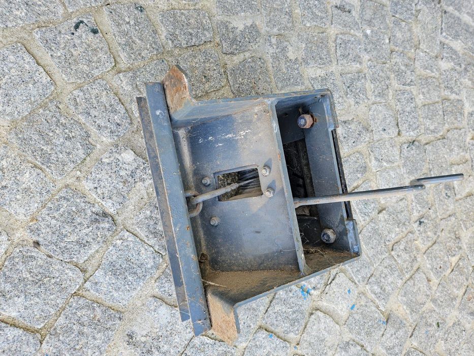 Suporte para pneu camião