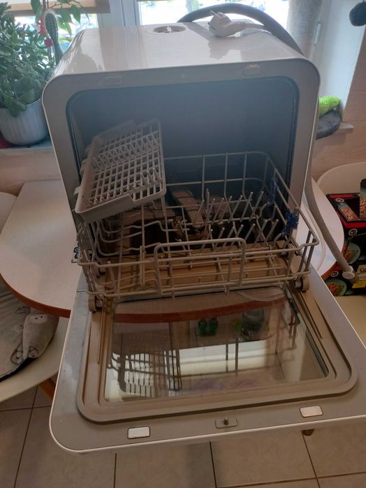 Kompaktowa zmywarka nablatowa Bomann