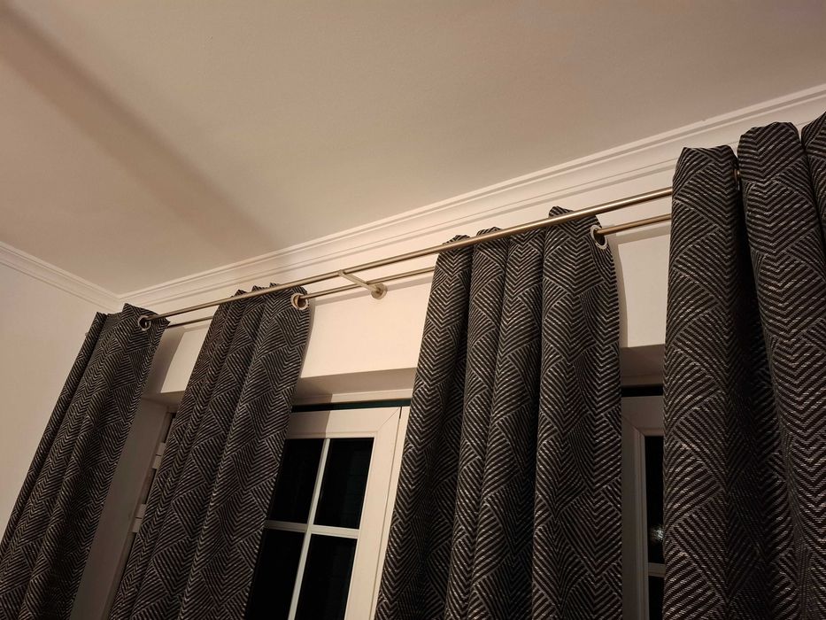 Vendo Varao extensivel de 1,90m até 3,60m