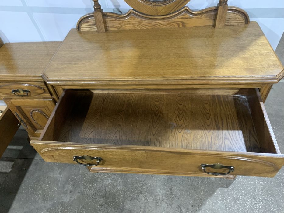 Спальня, шафа купе, ліжко, комод, дзеркало, шкаф, кровать бу