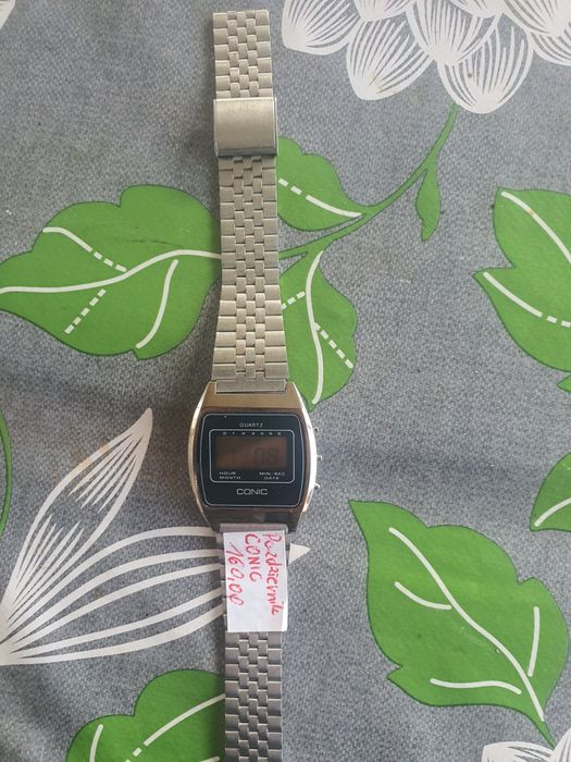 Zegarek męski elektroniczny CONIC.