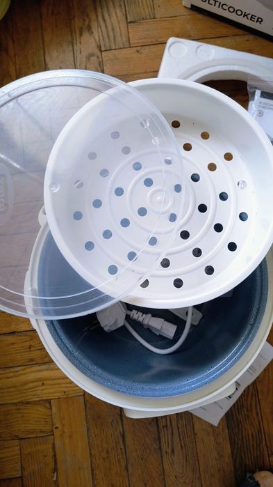 Мультиварка ROTEX  RMC532-W